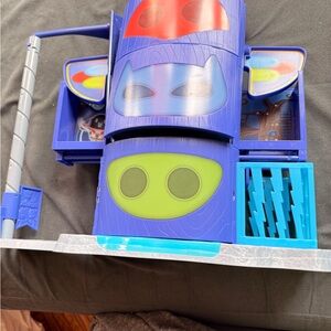Blue and Green Kids Toy Playset - Brand Unknown